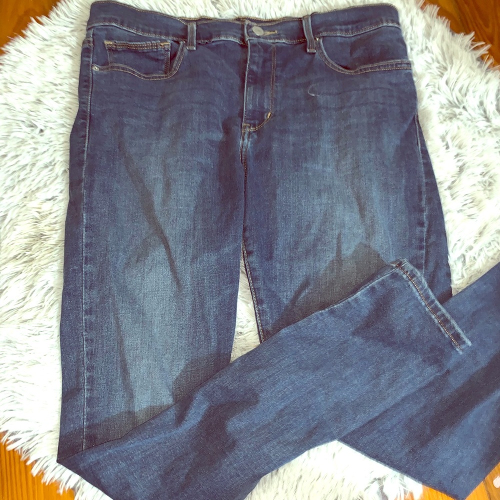 Levi’s skinny jeans size 32 cute